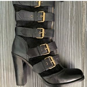 Black Marc by Marc Jacobs Suède and leather buckle boots